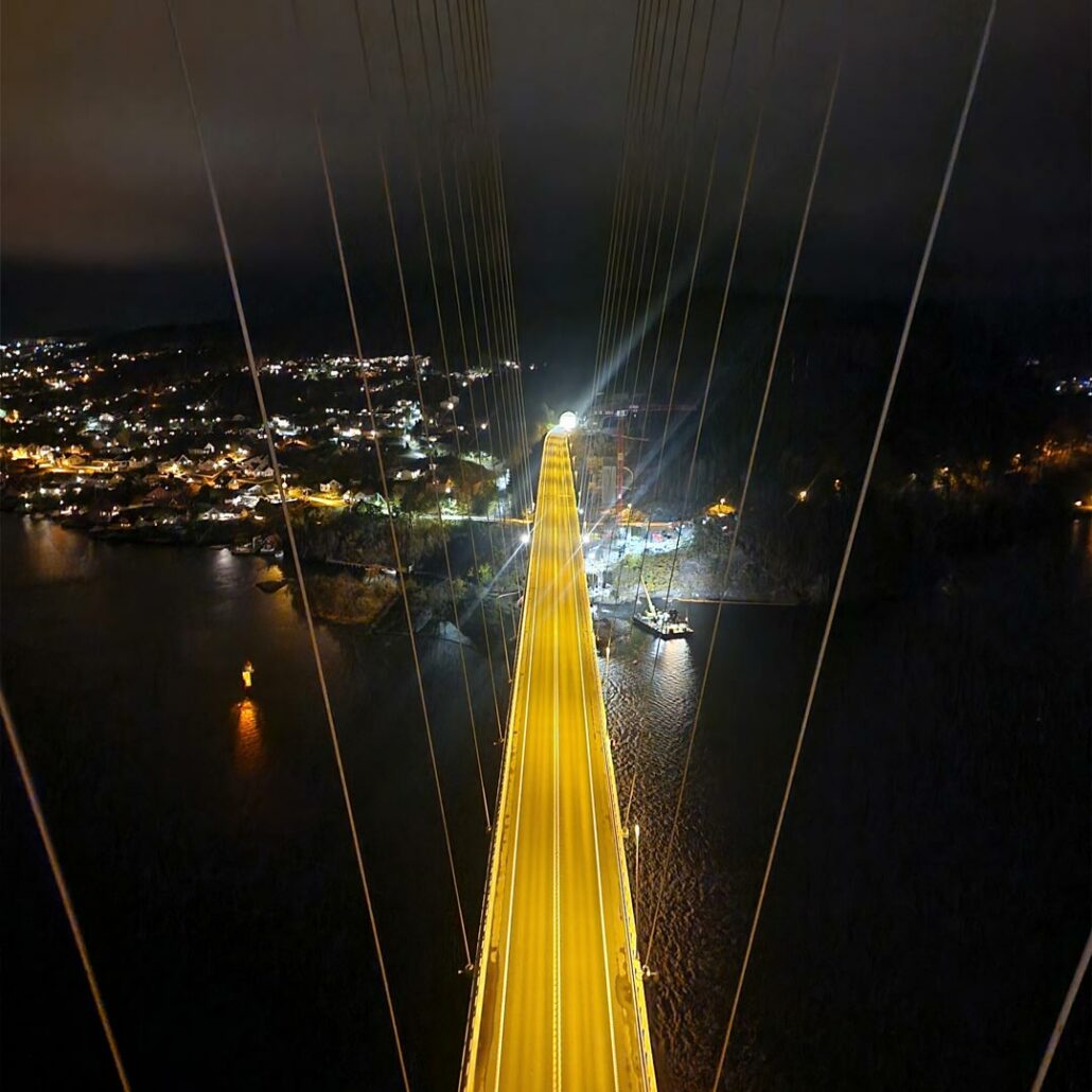 Norges høyeste lift på 70 meter / Drammen Liftutleie